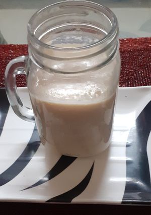 A picture of Chickoo milkshake.