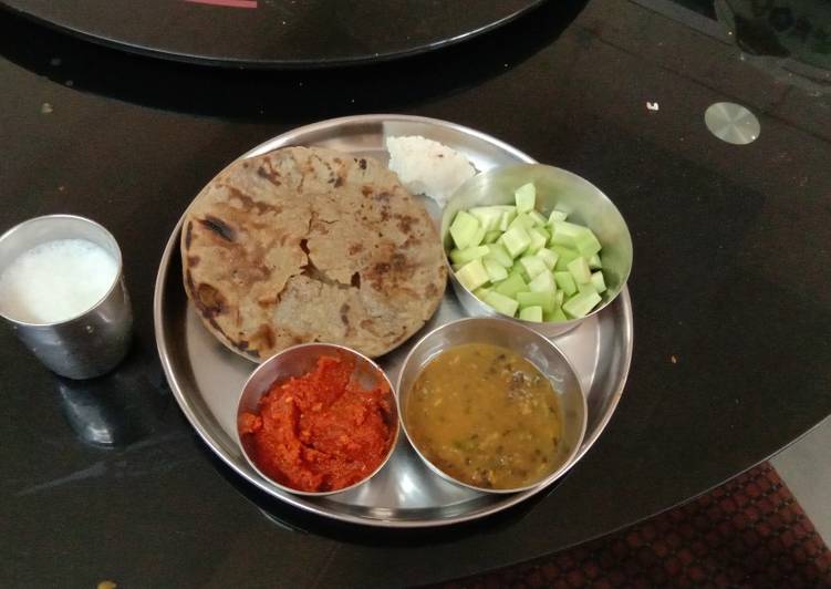 Steps to Prepare Speedy Black udad dal (like dalmukhani) Every sunday lunch Spoon