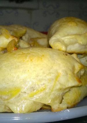 Una foto de Las Empanas de Pollo (copia de mi Abuela) y "no" Empanadas de Pollo