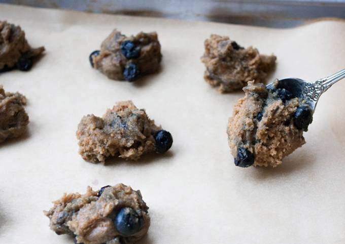 Butterless Almond Blueberry Cookies