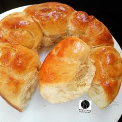 A picture of Bread.