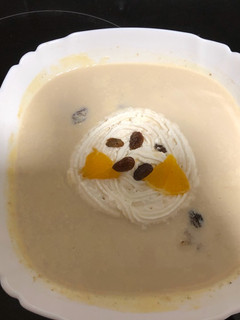 Narancsos gesztenyekrémleves recept fotója