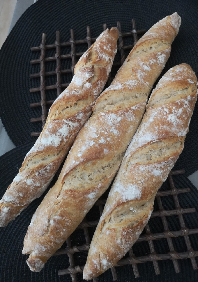 Una foto de Baguettes 🥖🥖🥖