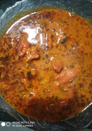 A picture of Butter chicken.