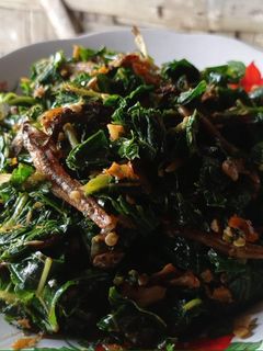 Foto resep Tumis teri daun pepaya