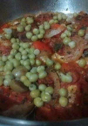 Una foto de Pollo salseado