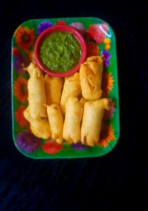 A picture of Paneer pakoda.