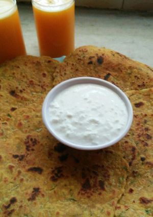 A picture of Mooli Parantha.