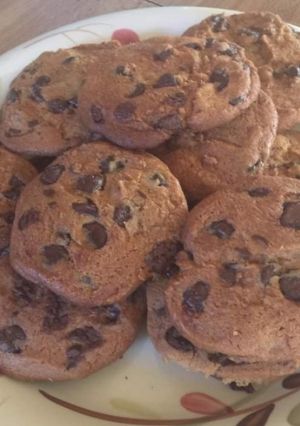 A picture of Chocolate chips cookies.
