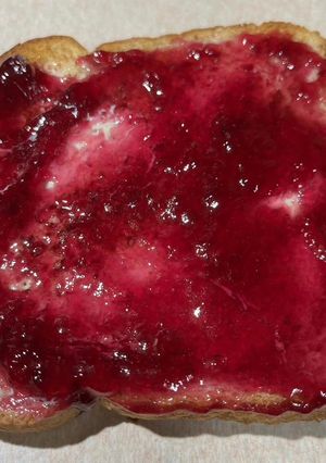 A picture of Red Plum Jelly.
