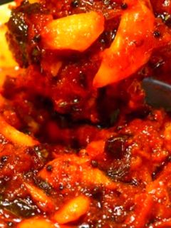 लहसुन की चटनी (Garlic Chutney Recipe In Hindi) रेसिपी मुख्य फोटो
