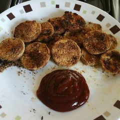 A picture of Crispy Garlic parmesan zucchini chips.