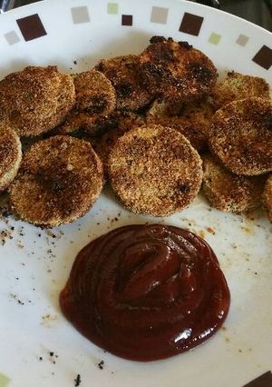 A picture of Crispy Garlic parmesan zucchini chips.
