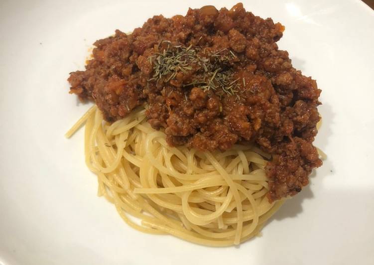 Bolognese sauce (made from scratch)