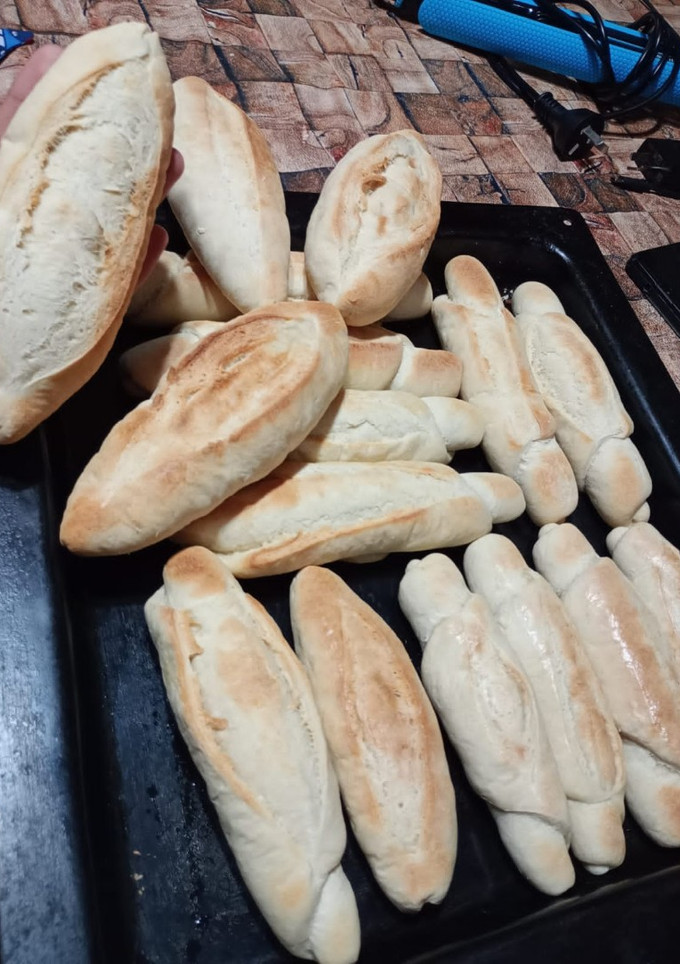 Una foto de Pan Francés súper rico y esponjoso (Pan común)🥖