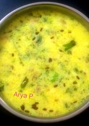 महाराष्ट्रीयन स्टाईल कढी रेसिपी मुख्य फोटो