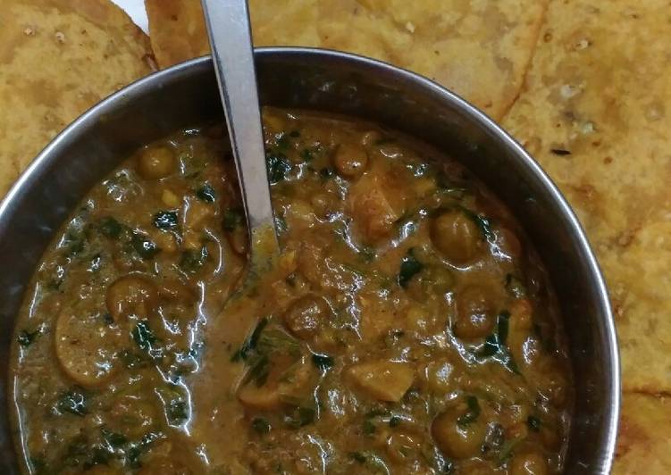 Recipe of Speedy Matar mushroom with dal makhani masala