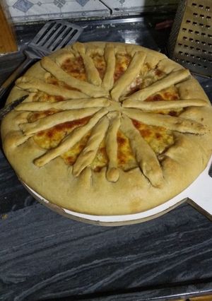 Una foto de Tarta de pollo y crema de choclo