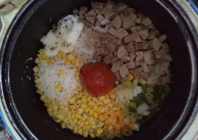 Cara termudah untuk Diet LezatNasi gurih magic jar