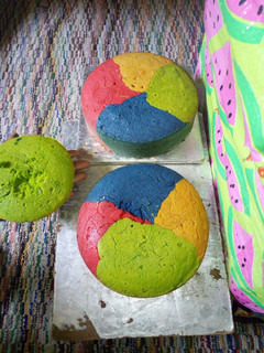 A picture of Marble/Rainbow Cake.