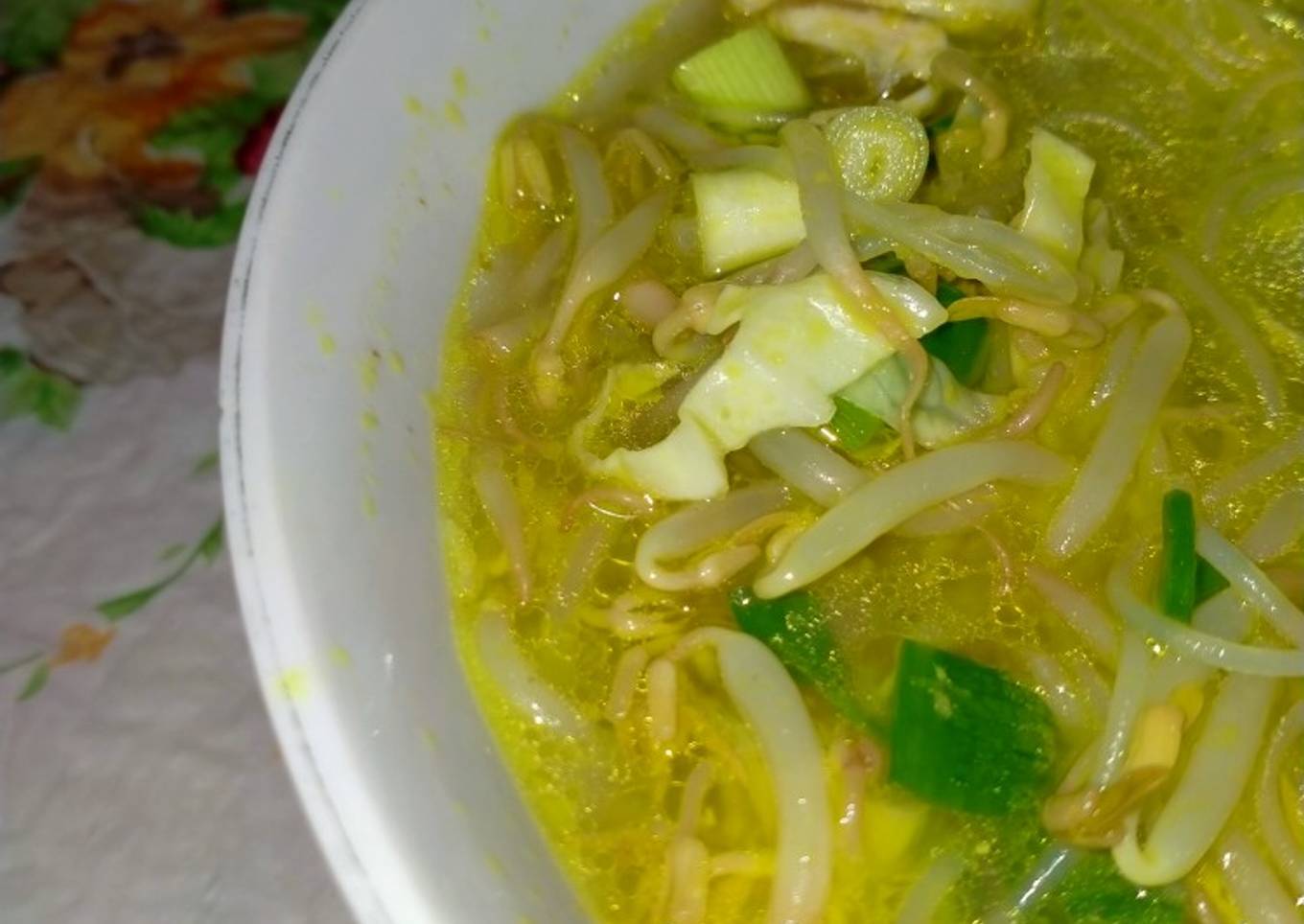 Soto Ayam by Mami Kala