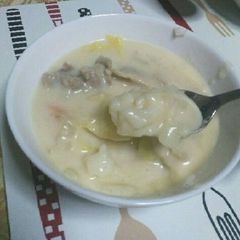 A picture of Japanese white stew (sauce).