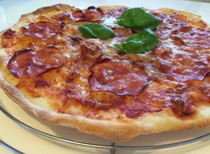 Hình của món Cách làm đế bánh pizza.