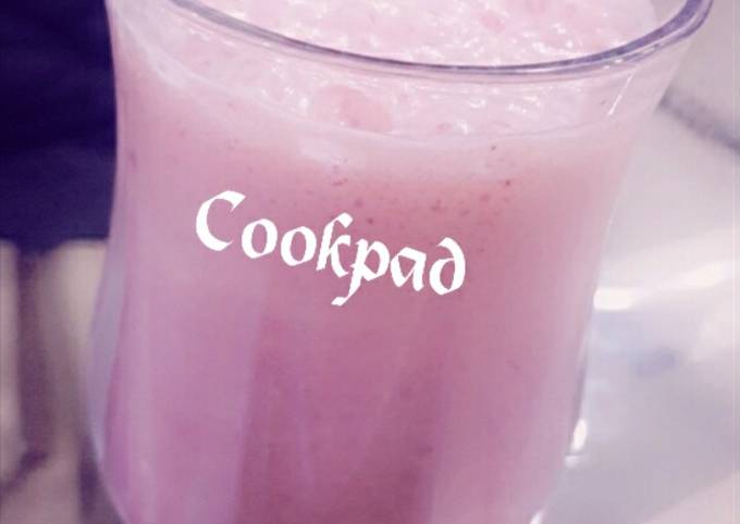 Strawberry Shake