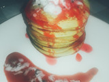 Vanila pancake saus Terung Belanda