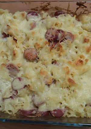 Rakott virslis tészta recept fotója