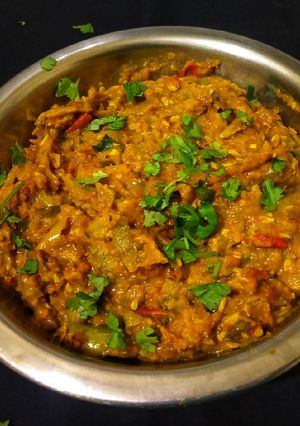 A picture of Kundru Bharta.