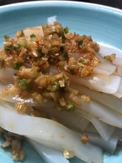 用绿豆淀粉自制凉粉,Q弹爽口,吃得满足又舒心 ——- 榨菜·开洋拌凉粉(沪式家常菜) 的食譜成品照片