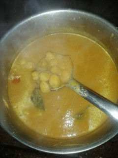 சென்னா மசாலா(Channa masala recipe in tamil) செய்முறை முக்கிய புகைப்படம்