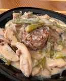 Pollo cremoso con espárragos