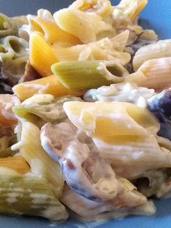 Una foto de Pasta con setas de cardo y queso azul