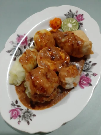 Cara Mudah Menyiapkan Resep Siomay Bandung / Baso Tahu Lengkap yang Sempurna Anti Ribet, Sempurna