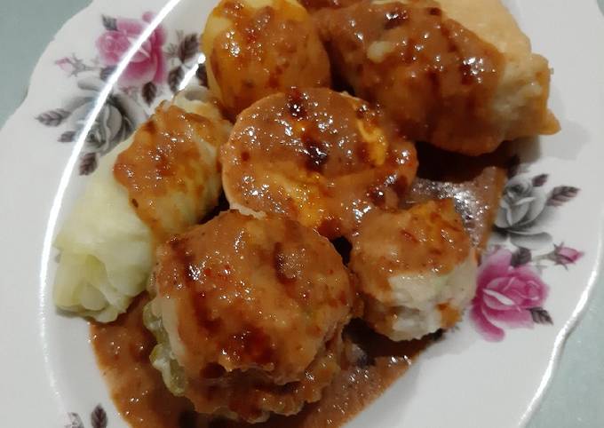 Siomay Bandung / Baso Tahu Lengkap