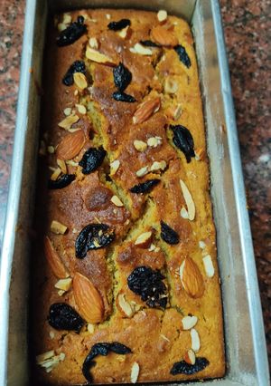 A picture of Eggless Rumless Wheat flour plum cake.
