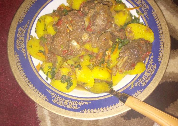 Curry potatoe