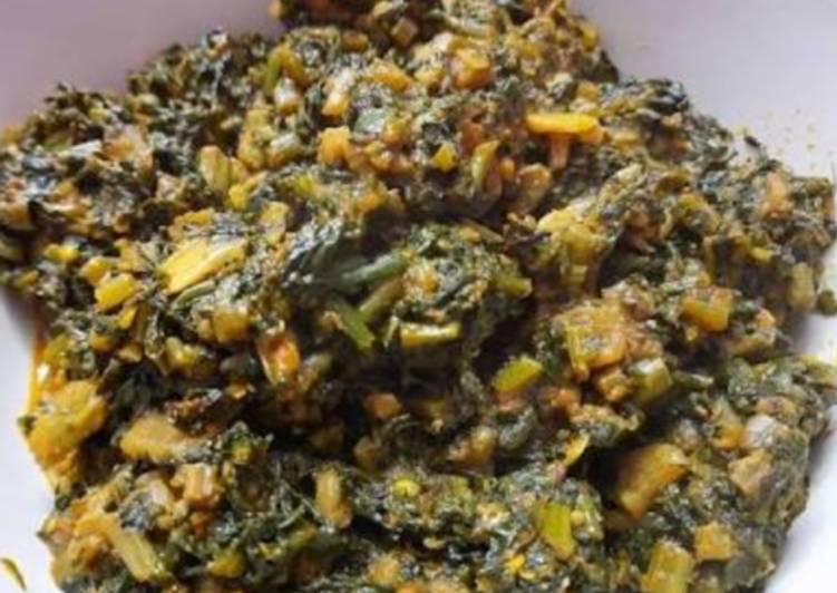 Palak muli sabzi mixture