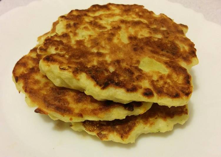 Panqueca de batata e cebola