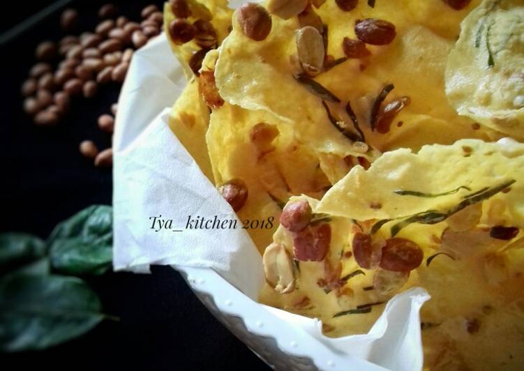 Rempeyek Kacang Tanah