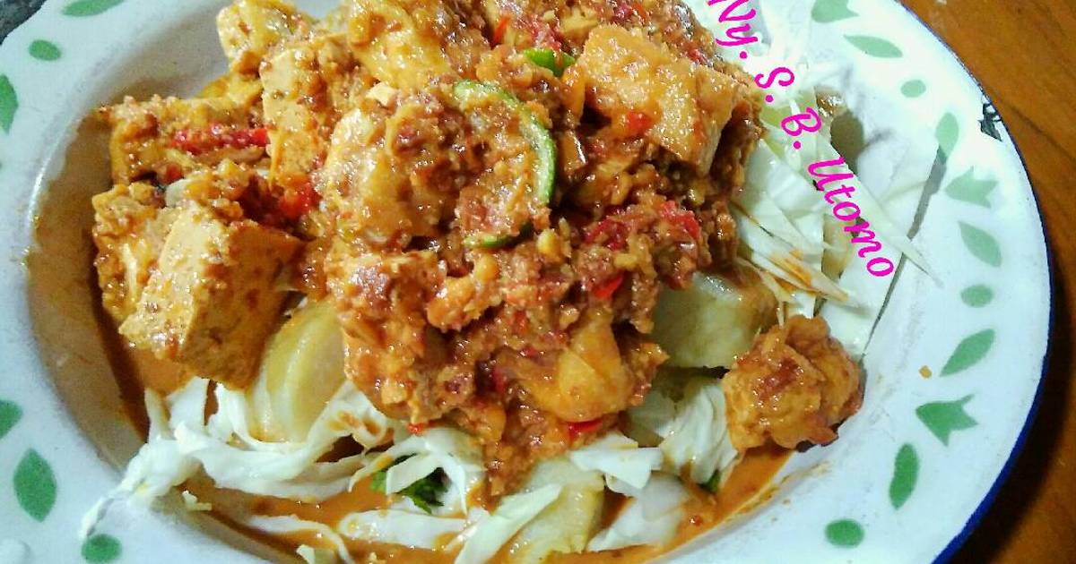  Resep   Lontong sambal khas blora   oleh  Ny S B 