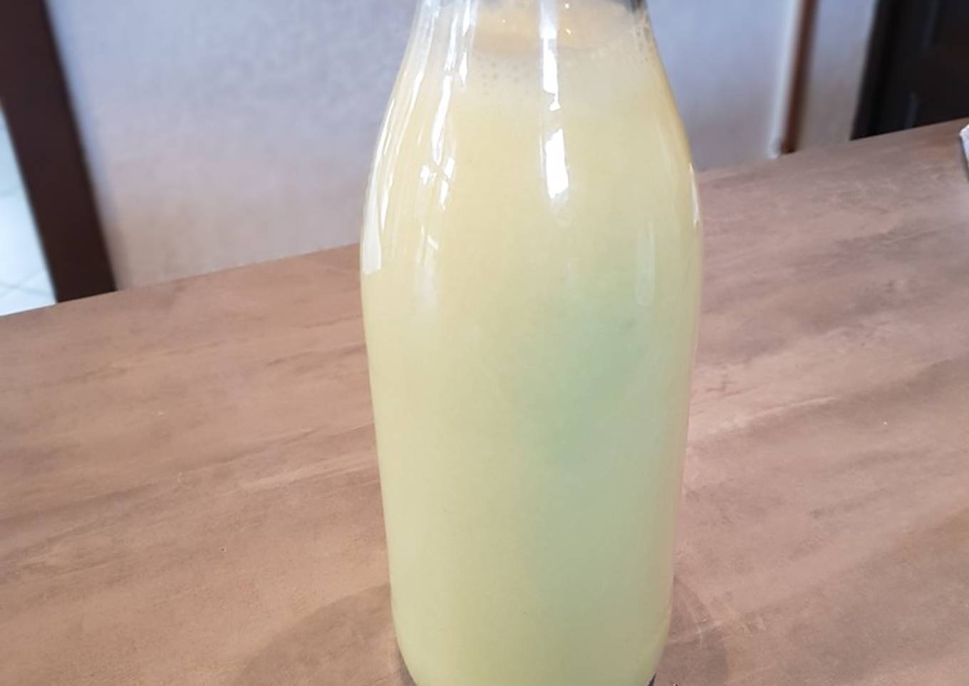Batido de piña con leche de coco