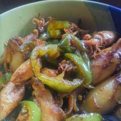 รูปของ Tumis cumi cabai gendot