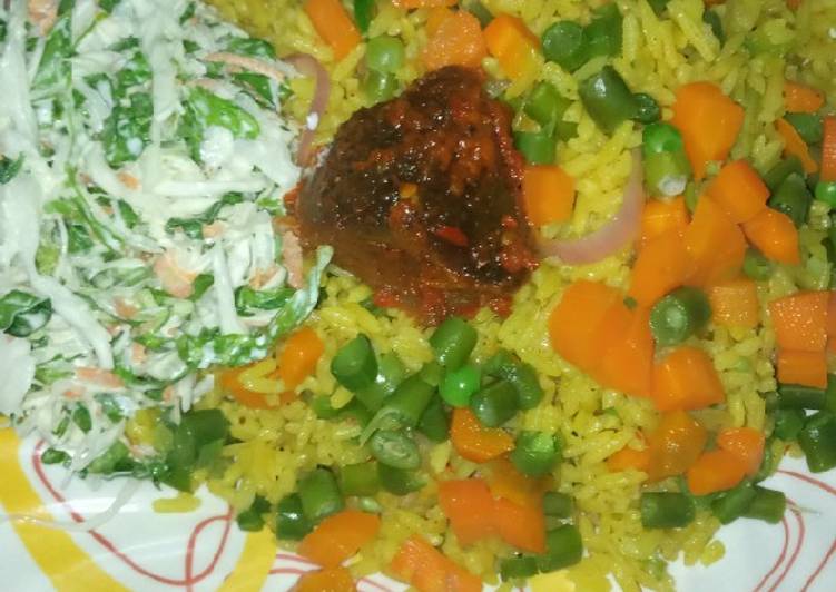 Recipe of Delicious Fried rice n pepper meat with salad