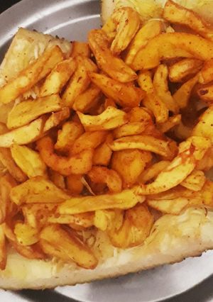 A picture of Jackfruit chips.