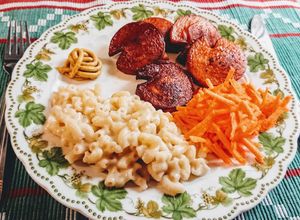 Svéd 🇸🇪  Hagyományos sült krinolin makaróni főzelékkel recept fotója