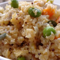 A picture of Broken wheat upma.