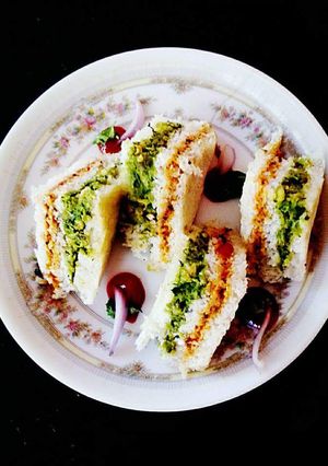 A picture of Tricolour sandwich.